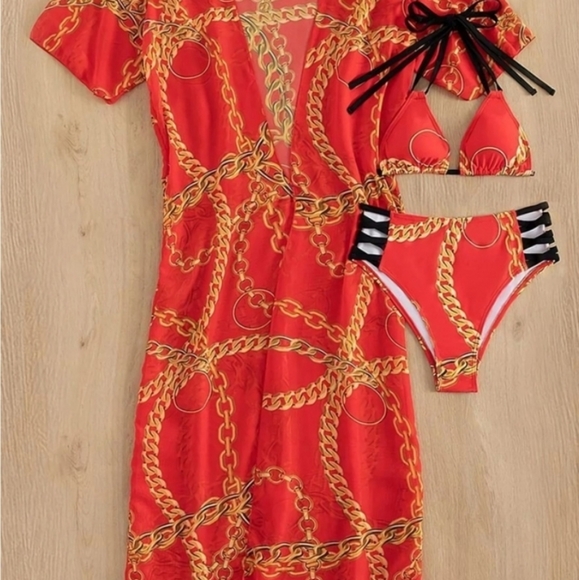 Bikini - Picture 2 of 2